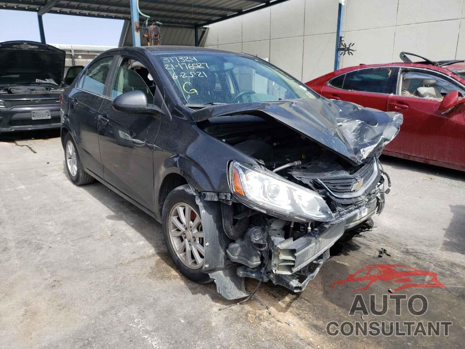 CHEVROLET SONIC 2017 - 1G1JD5SH4H4120986