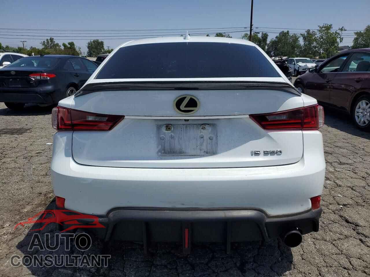 LEXUS IS 2014 - JTHBE1D21E5005986