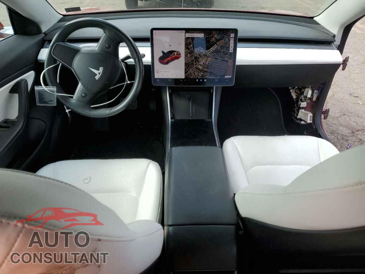 TESLA MODEL 3 2019 - 5YJ3E1EB4KF195197