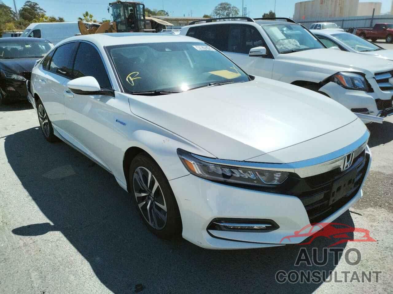 HONDA ACCORD 2018 - 1HGCV3F50JA011788