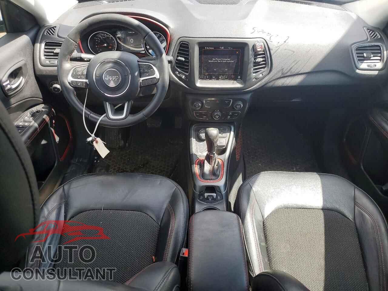 JEEP COMPASS 2019 - 3C4NJDDB4KT760606