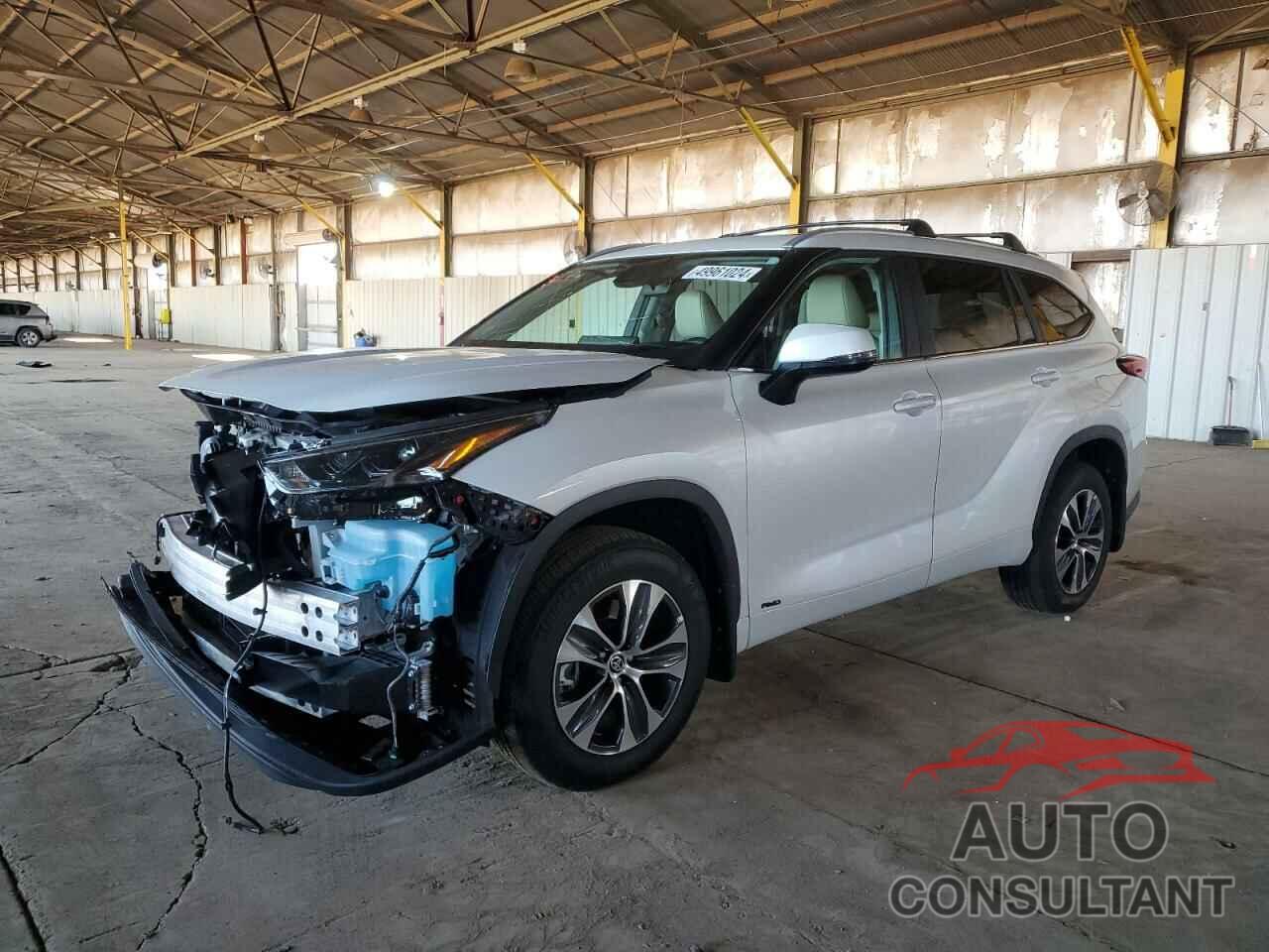 TOYOTA HIGHLANDER 2023 - 5TDKBRCH6PS133944