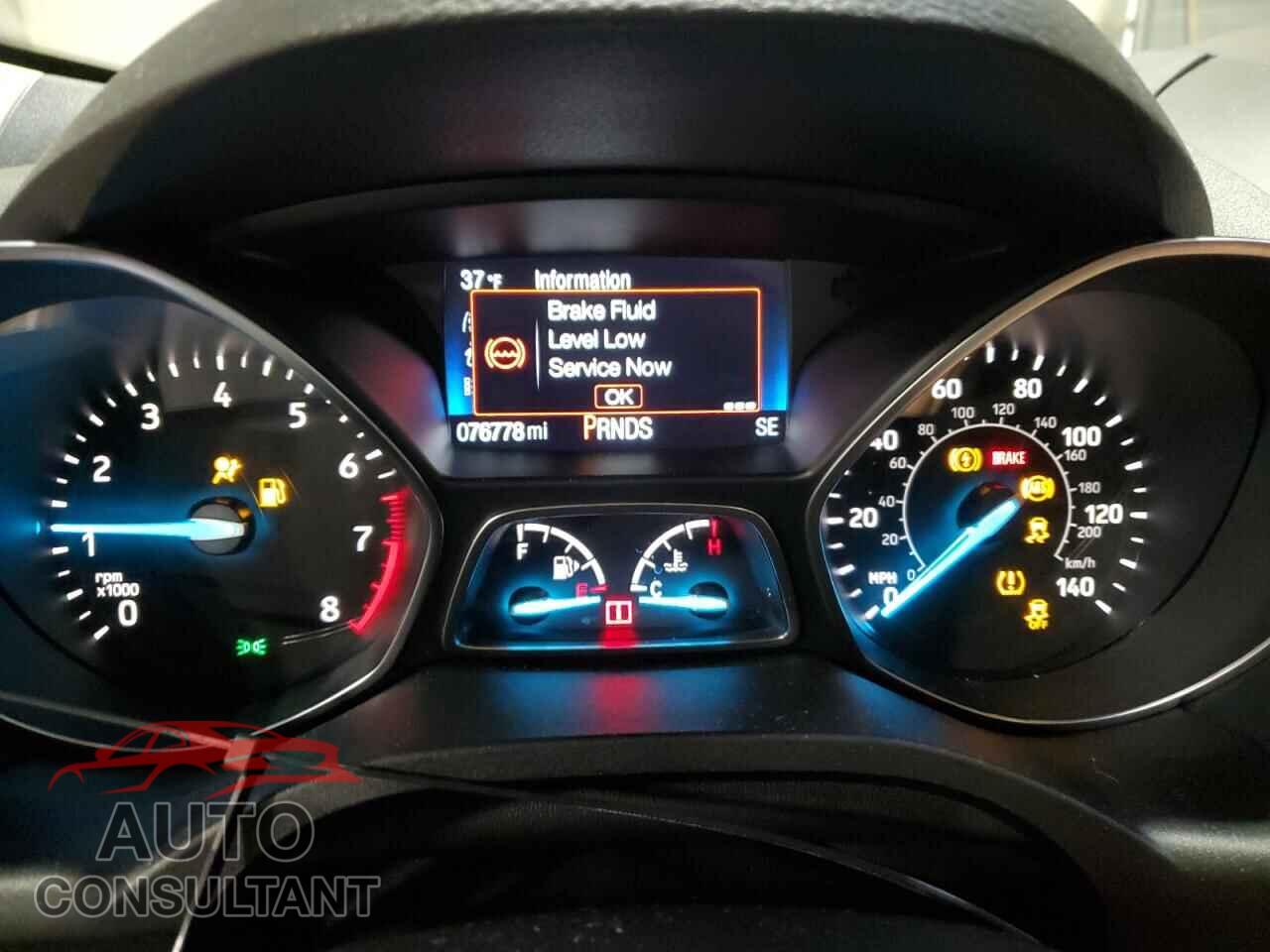 FORD ESCAPE 2018 - 1FMCU0HD2JUA20703