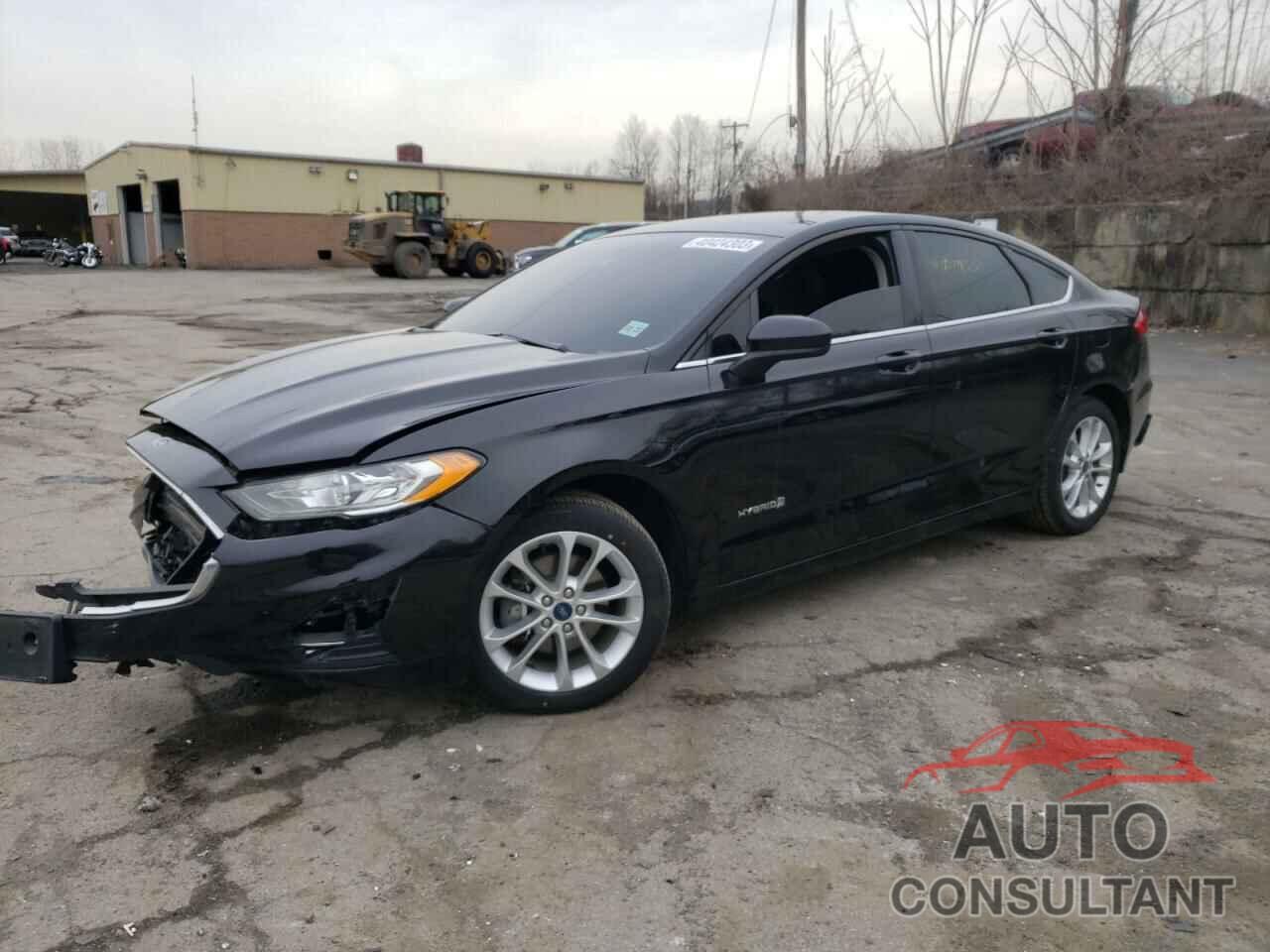 FORD FUSION 2019 - 3FA6P0LU3KR111087