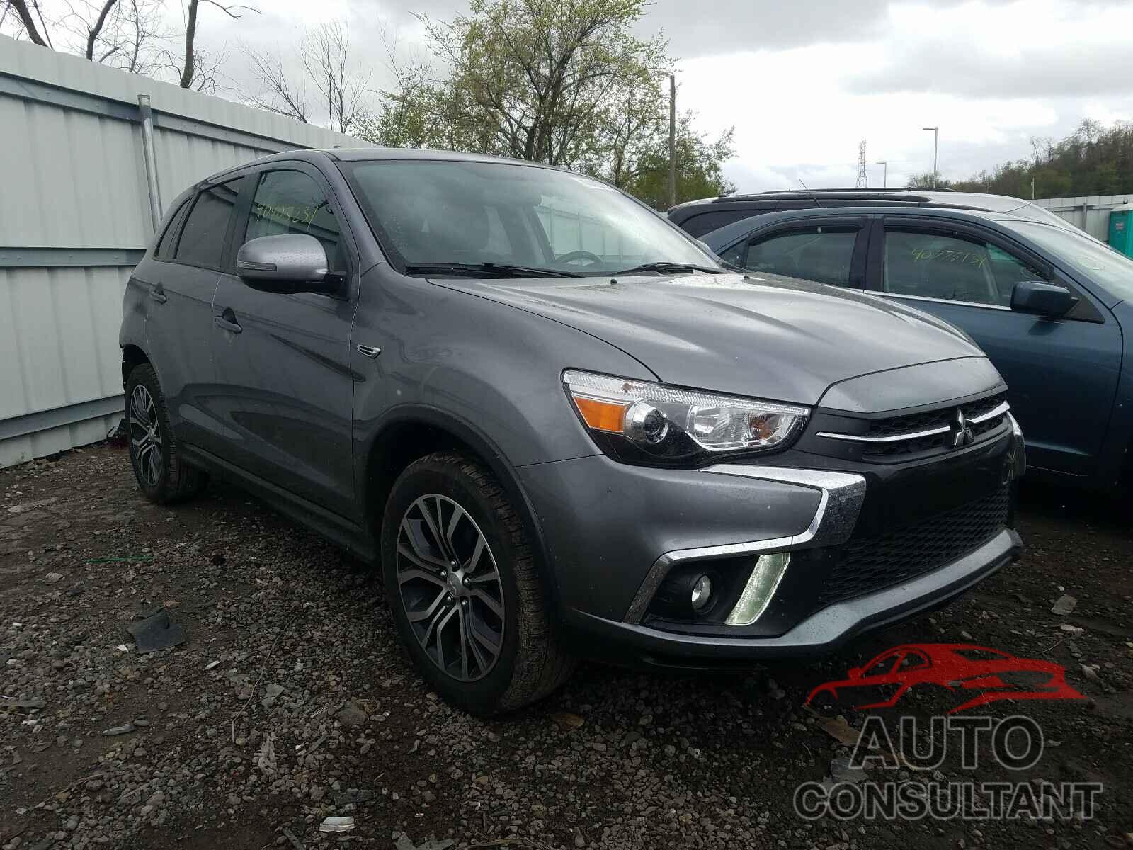MITSUBISHI OUTLANDER 2018 - JA4AR3AW7JZ011955