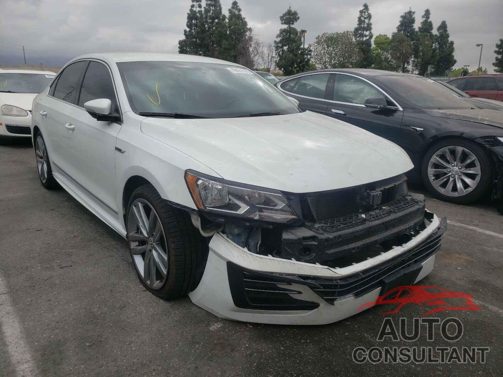 VOLKSWAGEN PASSAT 2017 - 1VWDT7A38HC019848