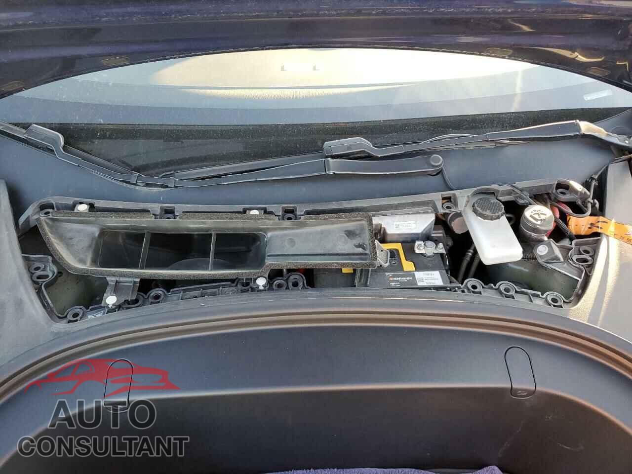 TESLA MODEL 3 2018 - 5YJ3E1EA2JF011820