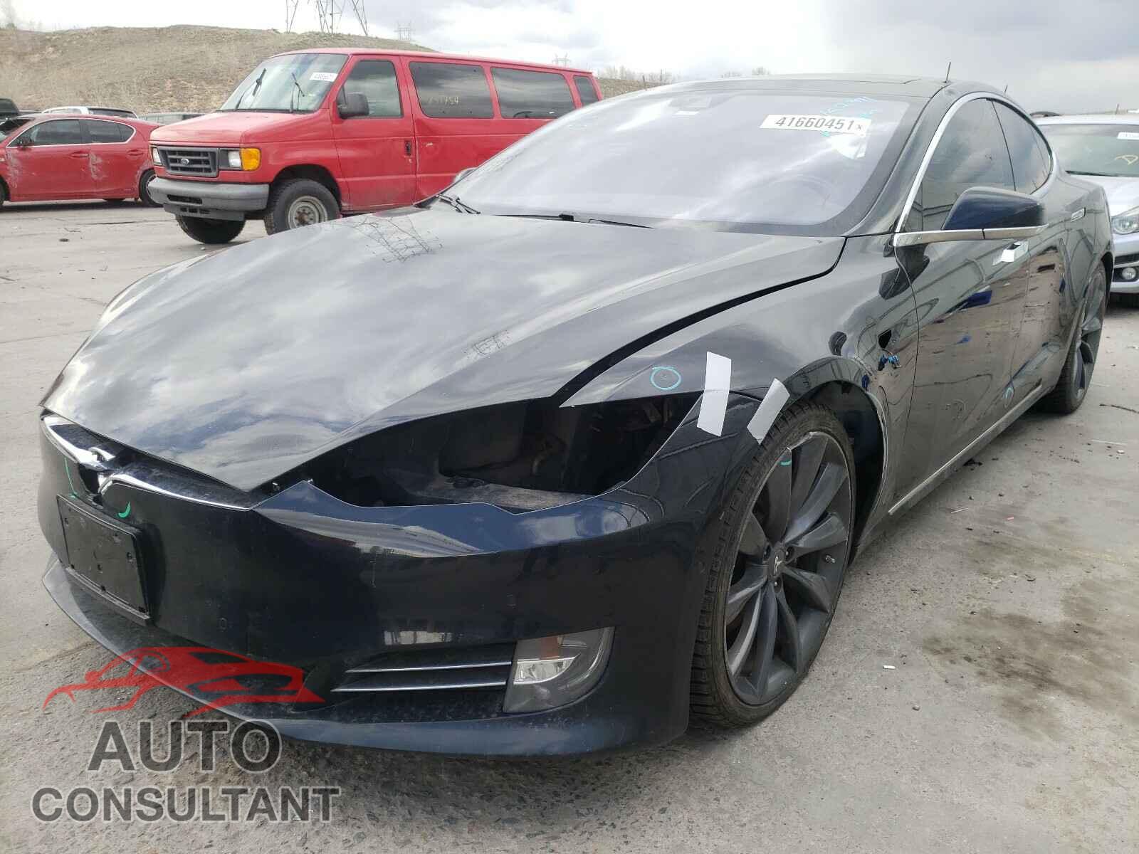 TESLA MODEL S 2016 - 5YJSA1E27GF152391