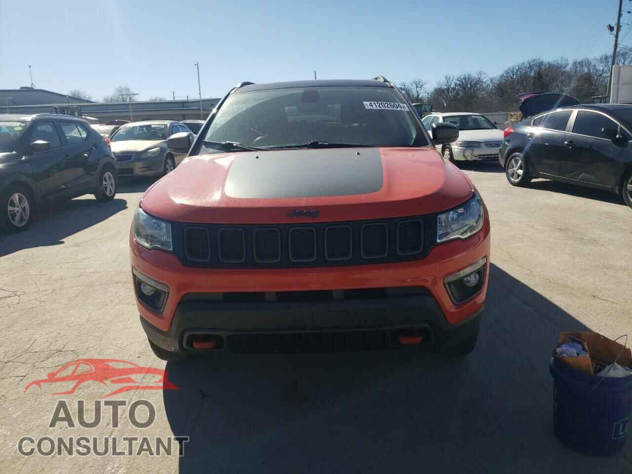 JEEP COMPASS 2019 - 3C4NJDDB1KT704395