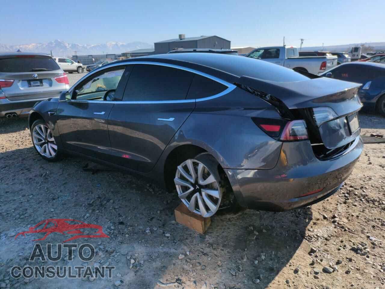 TESLA MODEL 3 2019 - 5YJ3E1EB4KF365946