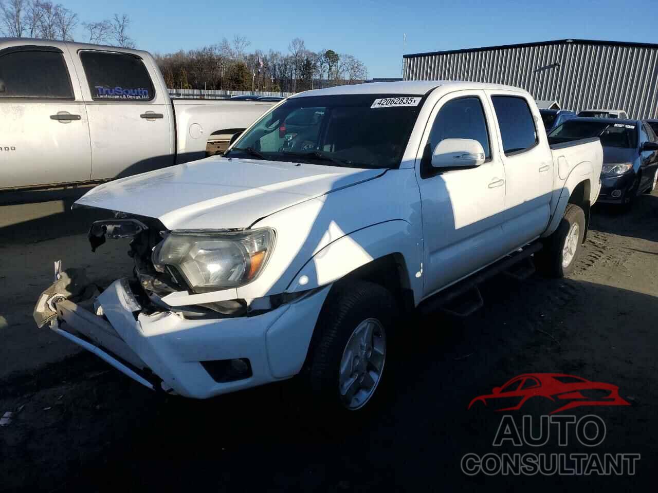 TOYOTA TACOMA 2015 - 5TFLU4EN1FX123724