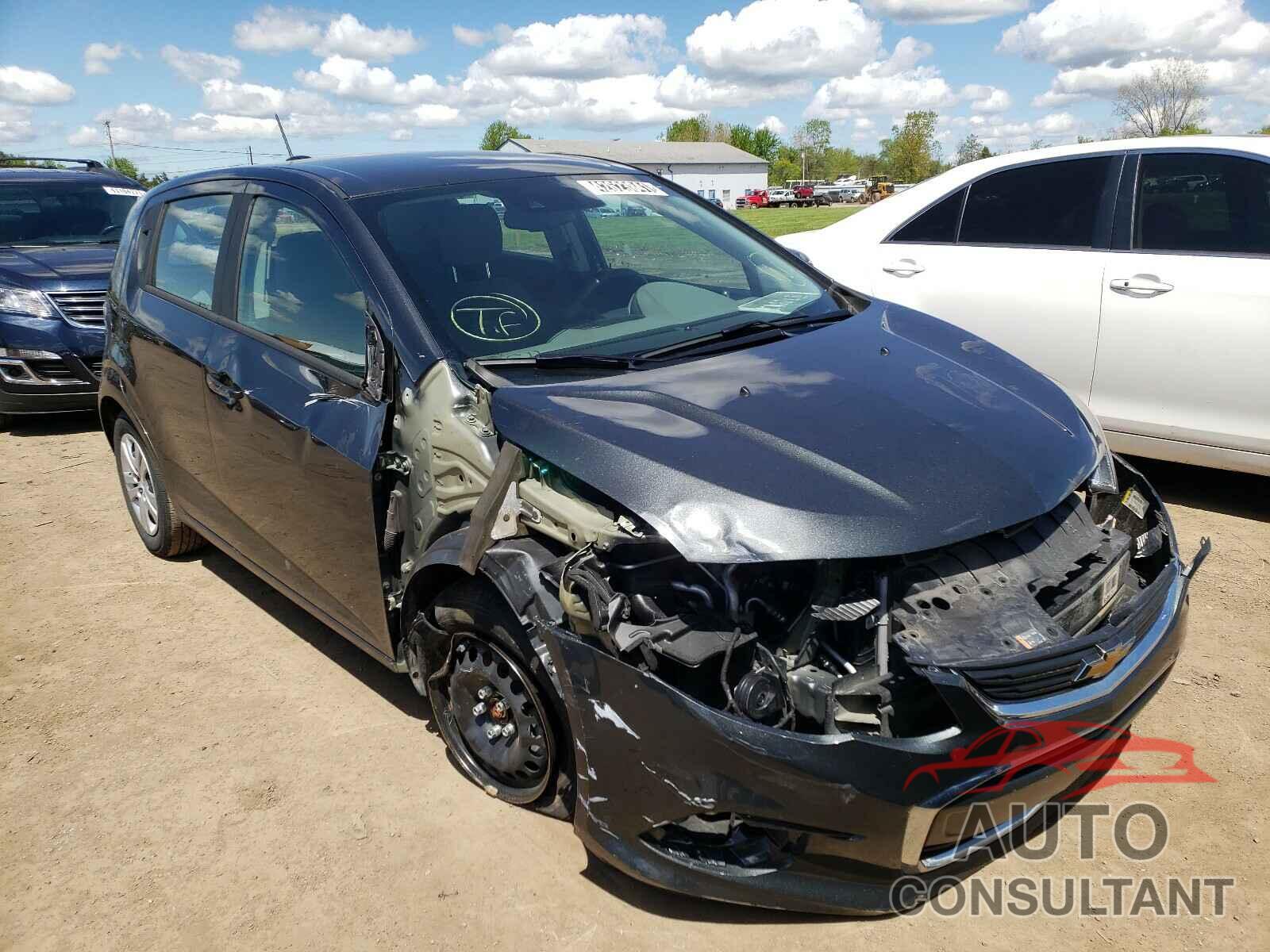 CHEVROLET SONIC 2020 - 1G1JG6SB0L4130237