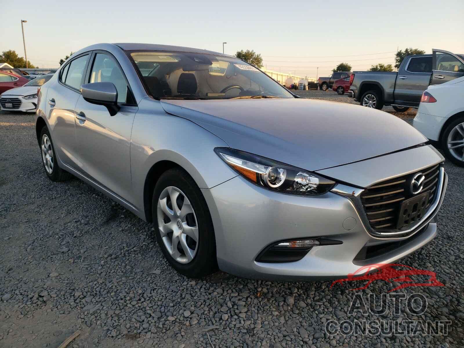 MAZDA 3 2018 - 3MZBN1U7XJM184267