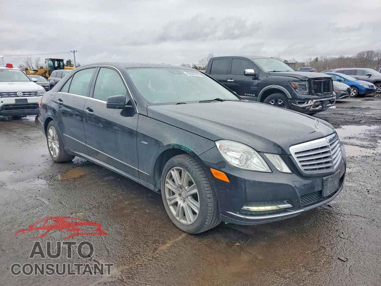 MERCEDES-BENZ E-CLASS 2012 - WDDHF8JB7CA606321