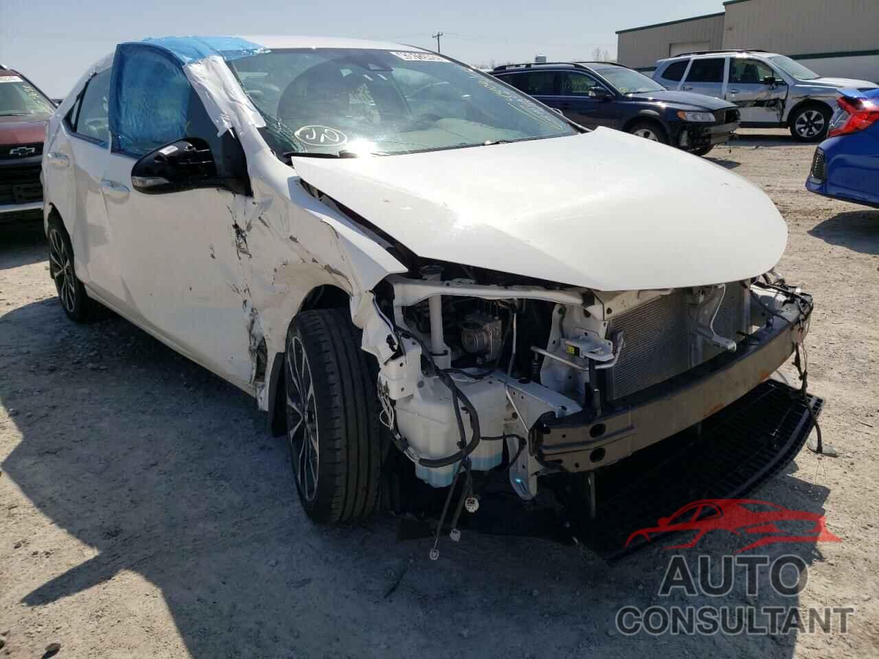 TOYOTA COROLLA 2018 - 2T1BURHEXJC964209