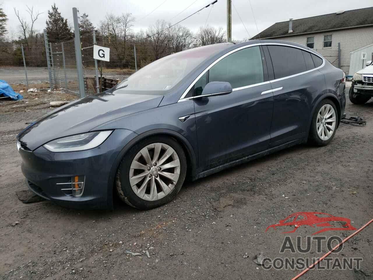 TESLA MODEL X 2020 - 5YJXCAE2XLF221617