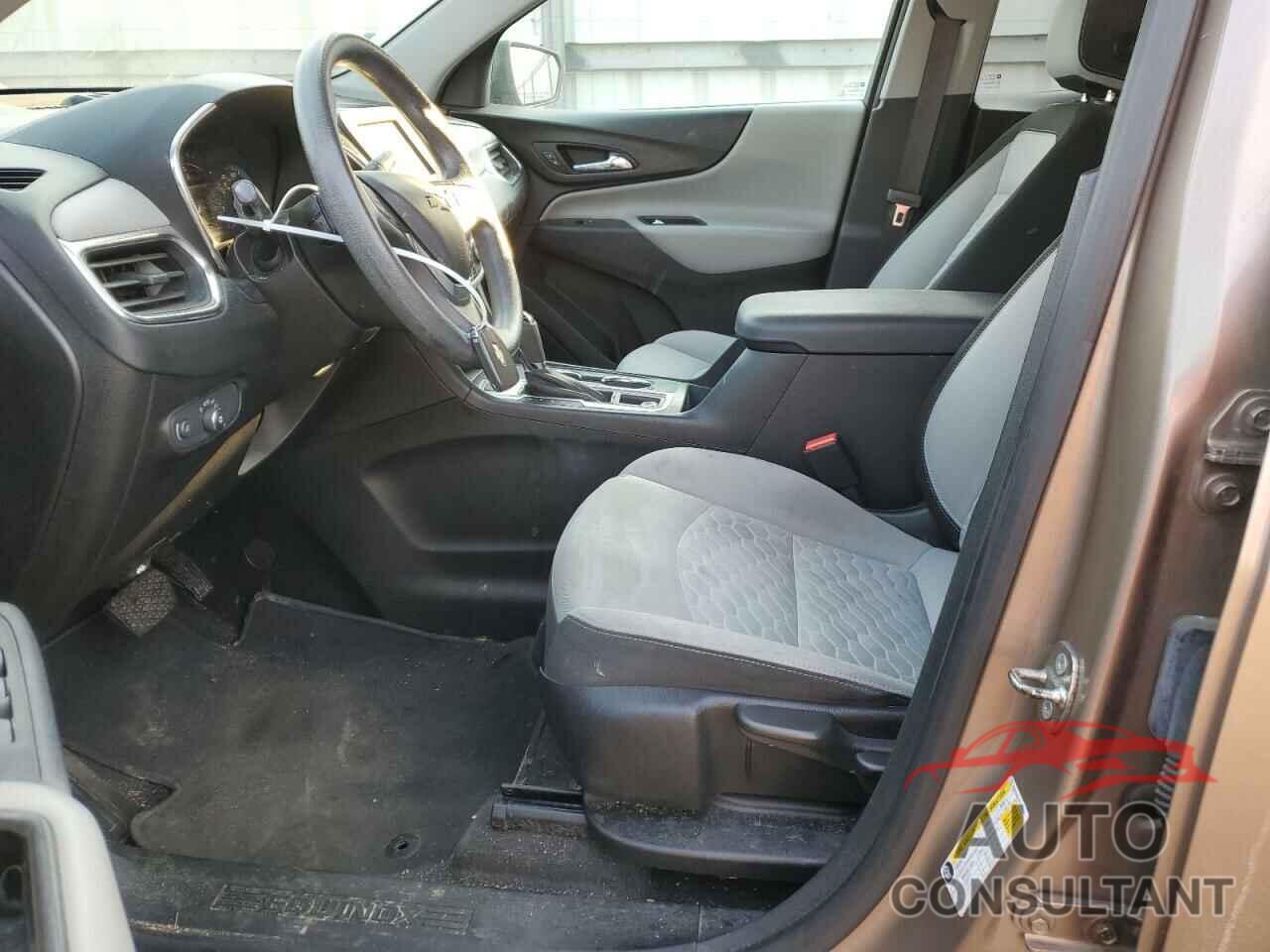 CHEVROLET EQUINOX 2018 - 2GNAXREVXJ6231884