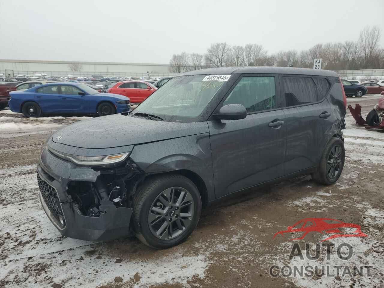 KIA SOUL 2020 - KNDJ33AU8L7717353