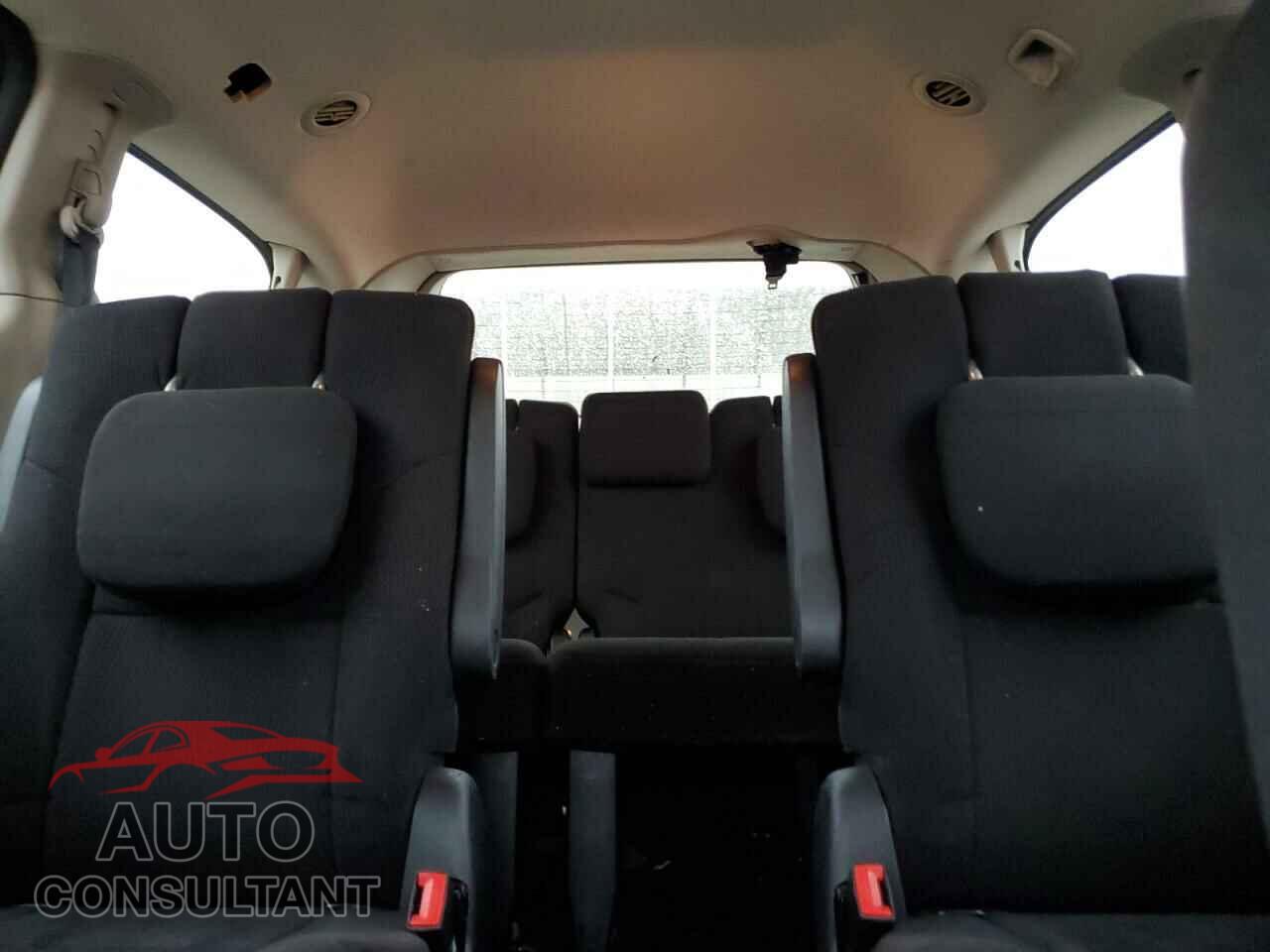 DODGE CARAVAN 2011 - 2D4RN3DG7BR611866