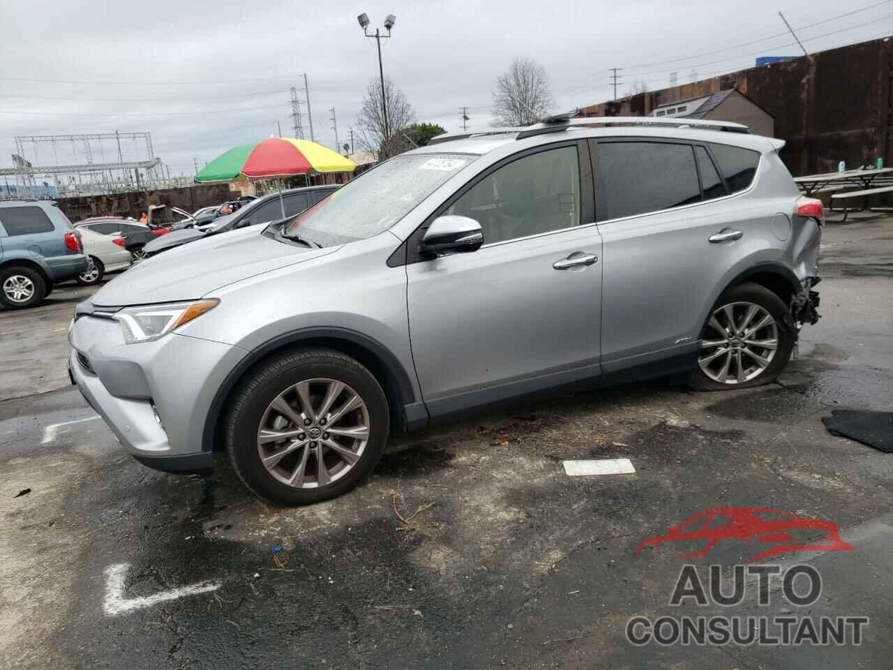 TOYOTA RAV4 2018 - JTMDJREV8JD195878