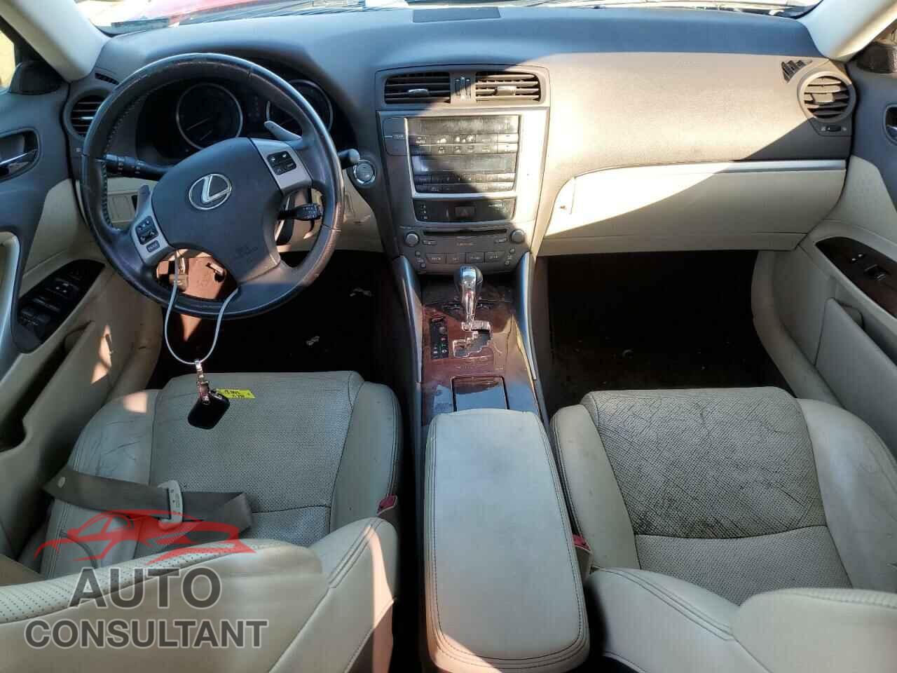 LEXUS IS 2013 - JTHBF5C26D5192047
