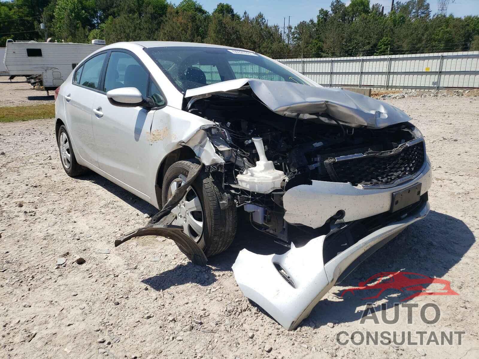 KIA FORTE 2017 - 3KPFK4A77HE055779
