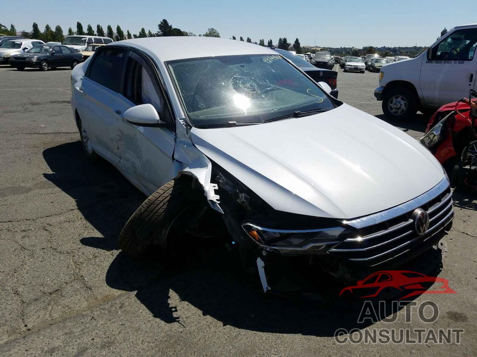 VOLKSWAGEN JETTA 2019 - 3VWN57BU6KM120754