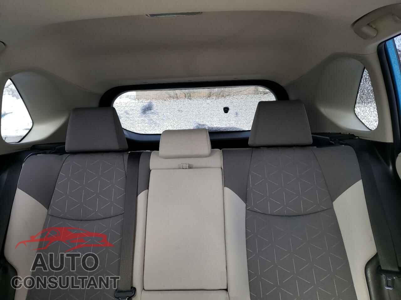 TOYOTA RAV4 2019 - JTMP1RFV4KD515372