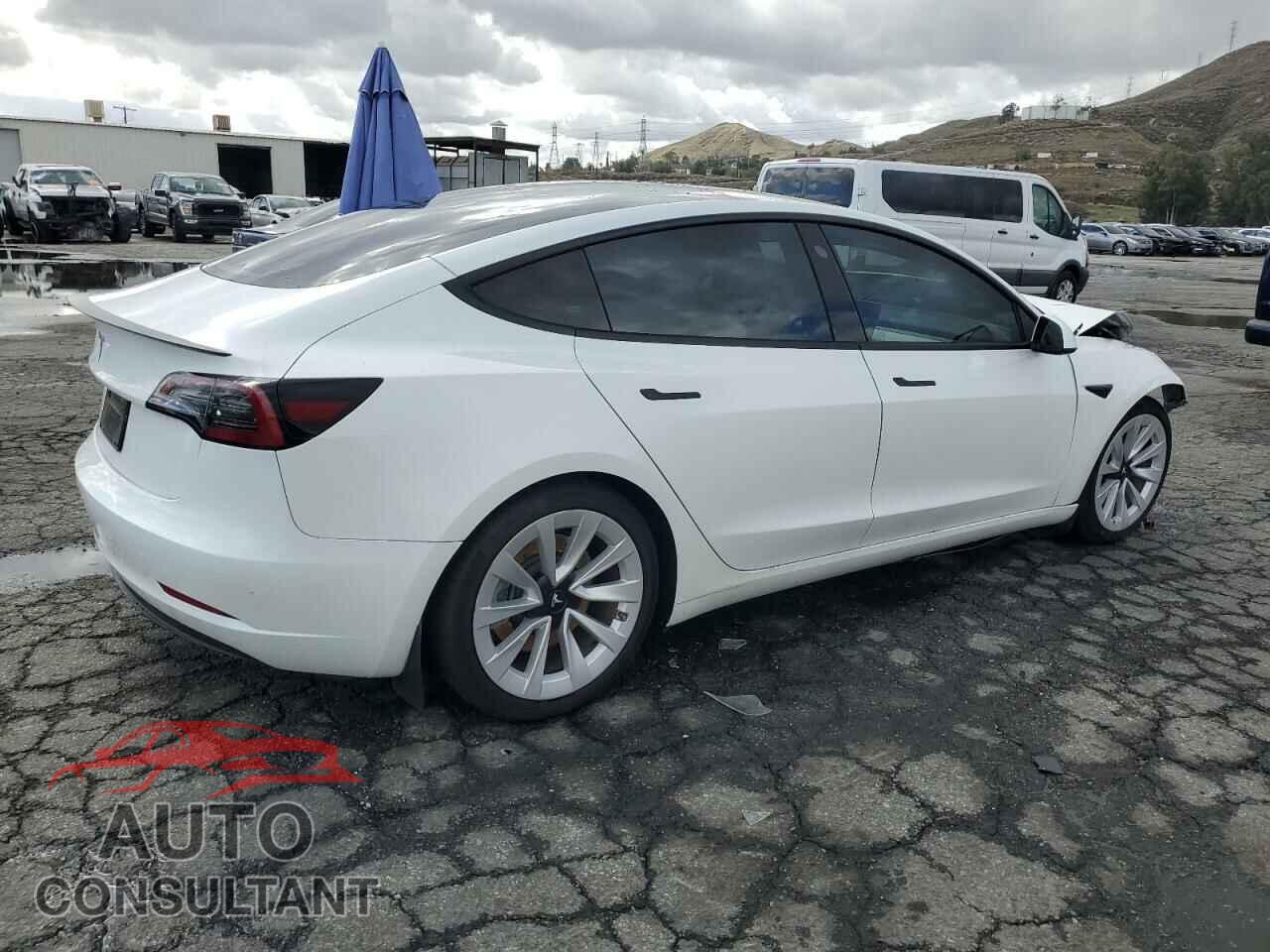 TESLA MODEL 3 2023 - 5YJ3E1EA9PF582536