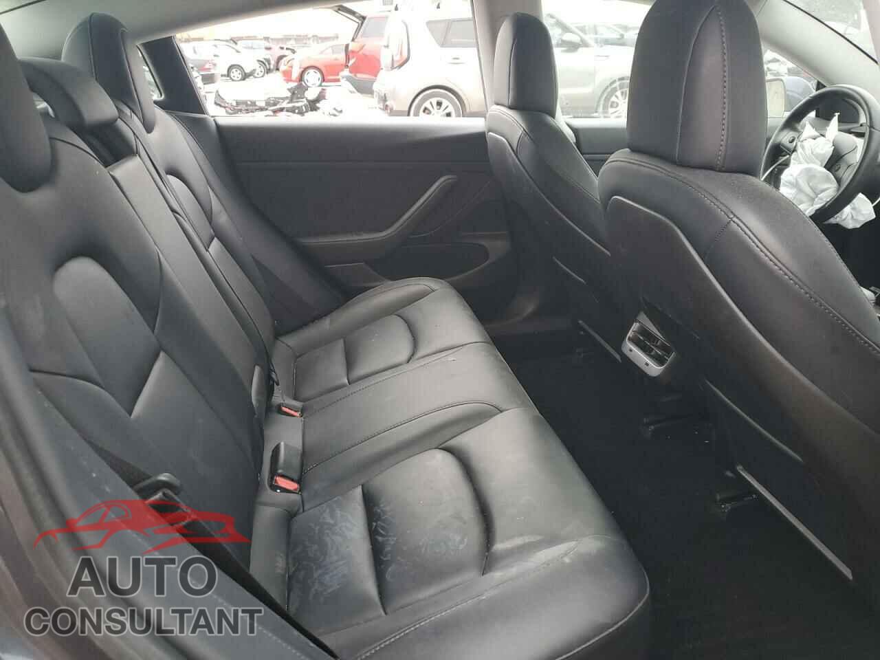 TESLA MODEL 3 2020 - 5YJ3E1EA8LF657754