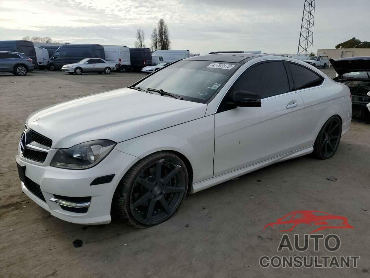 MERCEDES-BENZ C-CLASS 2012 - WDDGJ5HB9CF764743