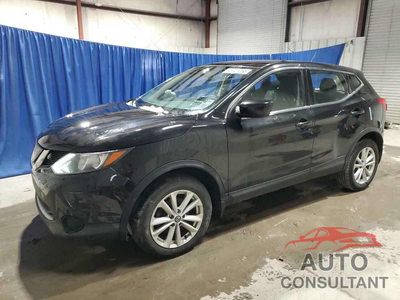 NISSAN ROGUE 2018 - JN1BJ1CR2JW289096
