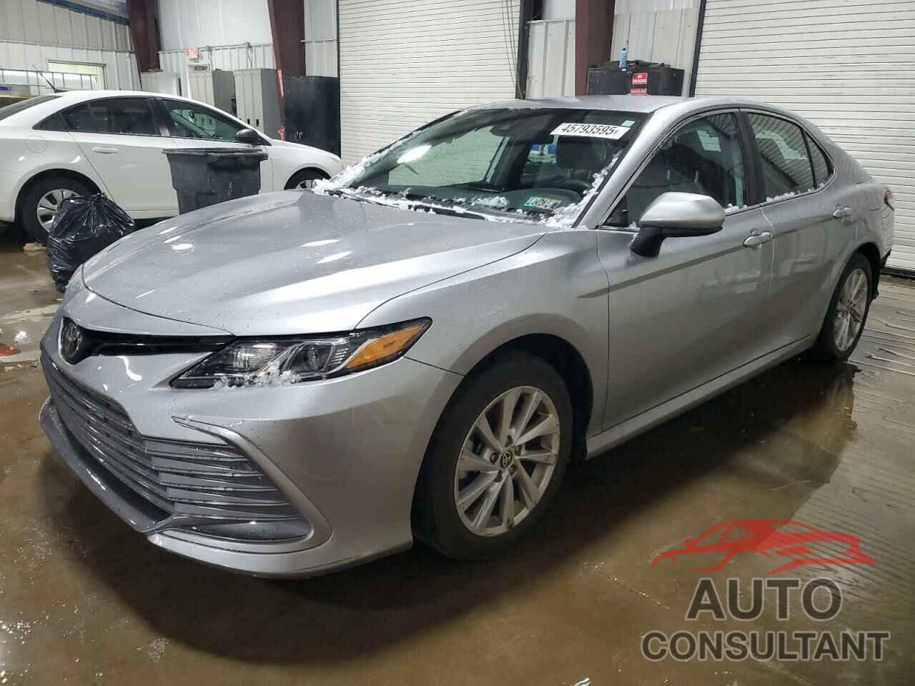 TOYOTA CAMRY 2023 - 4T1C11AK3PU781255