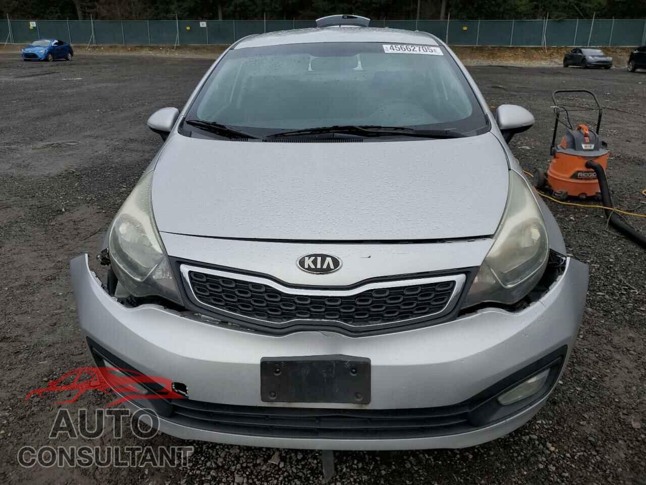 KIA RIO 2013 - KNADN4A31D6152050