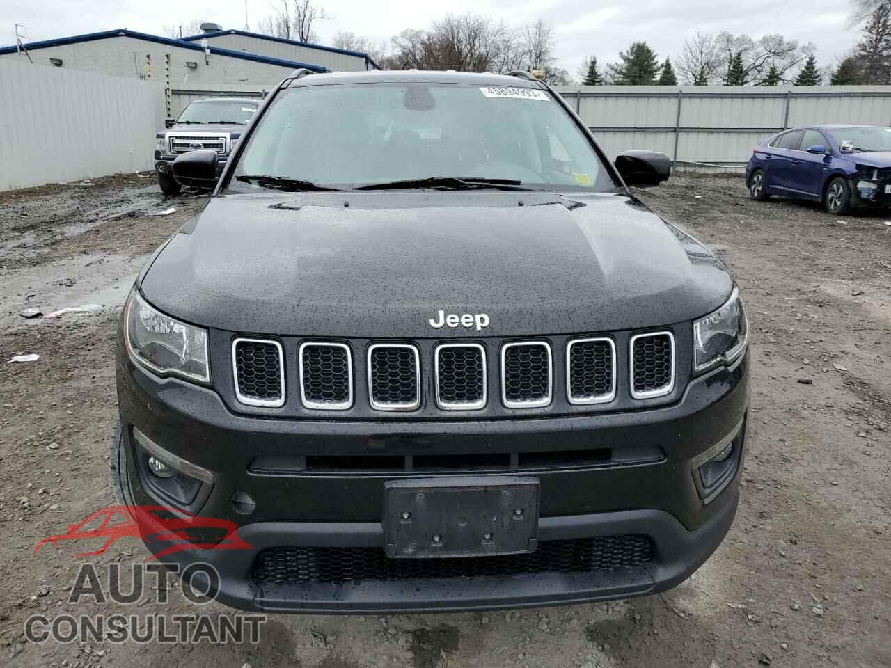 JEEP COMPASS 2018 - 3C4NJDBB3JT282678
