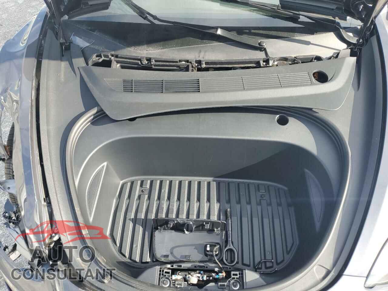 TESLA MODEL 3 2023 - 5YJ3E1EA8PF605224