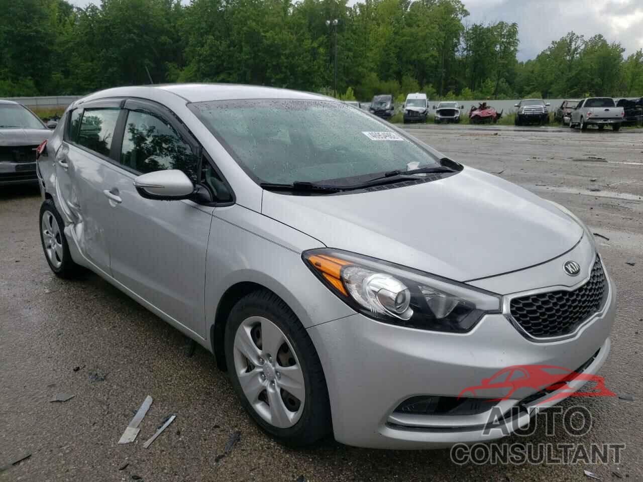 KIA FORTE 2016 - KNAFK5A82G5621126