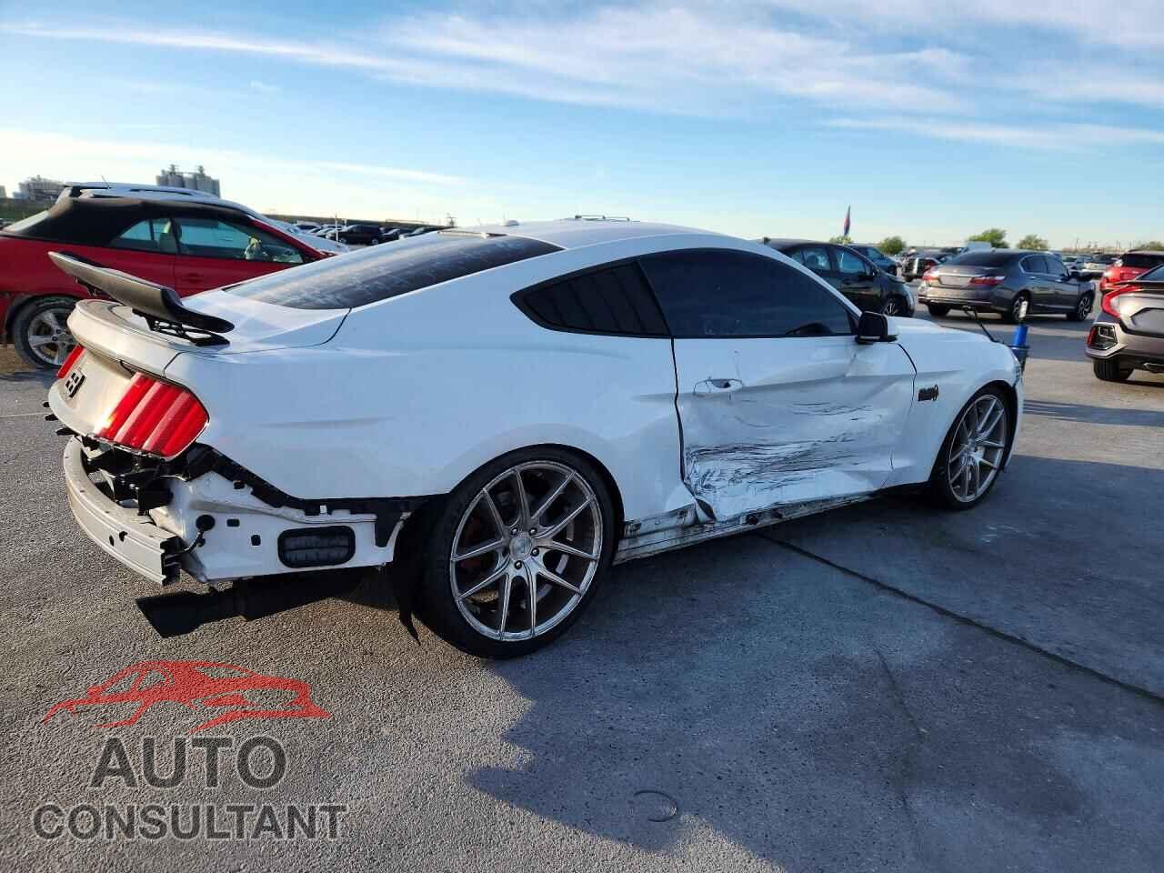 FORD MUSTANG 2016 - 1FA6P8TH5G5227208