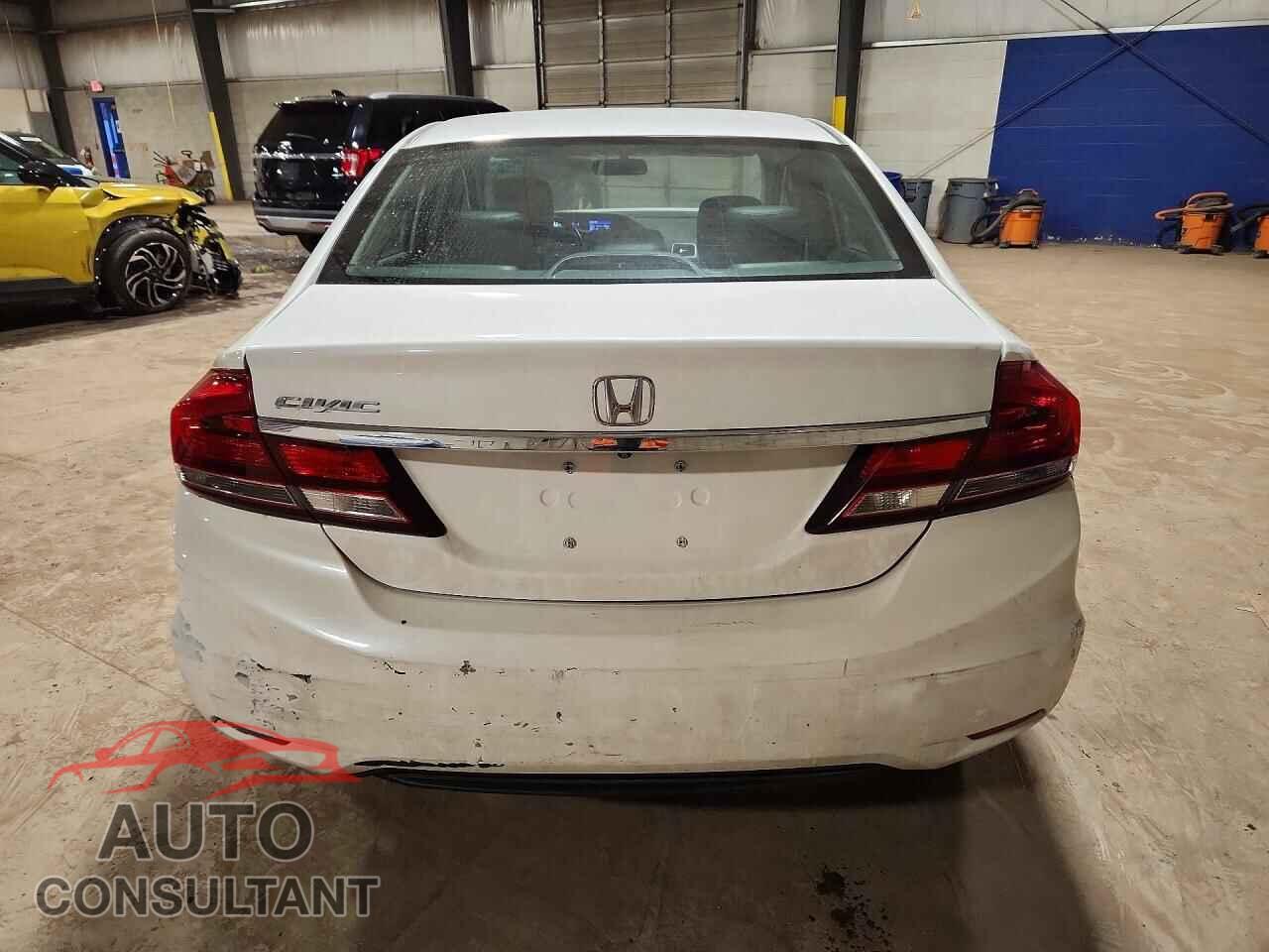 HONDA CIVIC 2015 - 19XFB2F9XFE202608