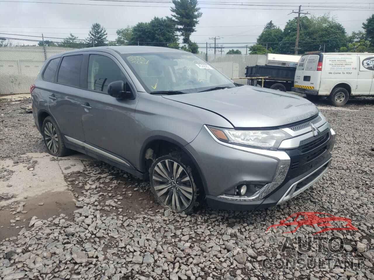 MITSUBISHI OUTLANDER 2019 - JA4AD2A35KZ055498