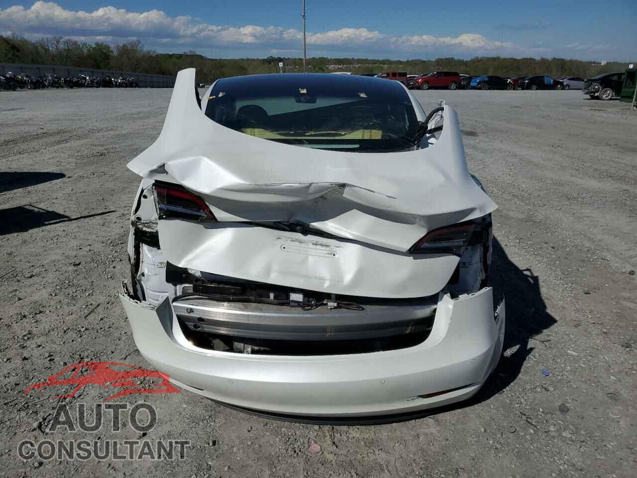 TESLA MODEL 3 2021 - 5YJ3E1EA8MF856739