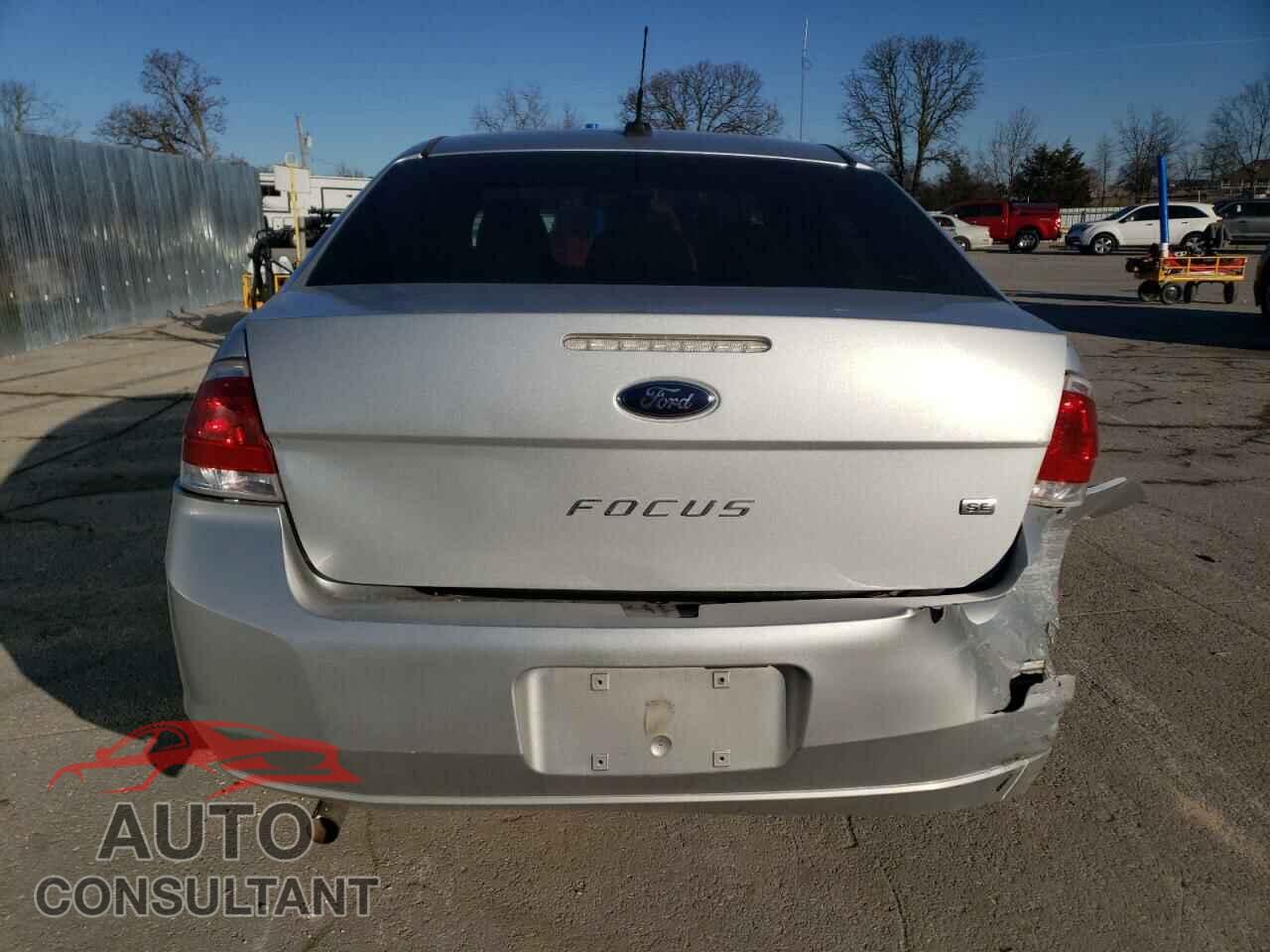 FORD FOCUS 2011 - 1FAHP3FN9BW132845