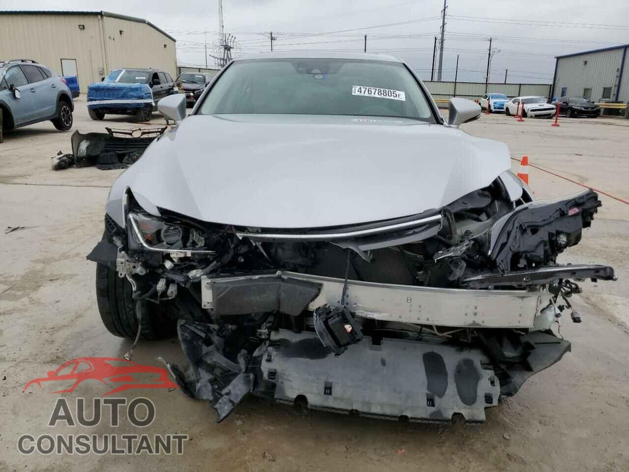 LEXUS IS 2017 - JTHBA1D23H5049214