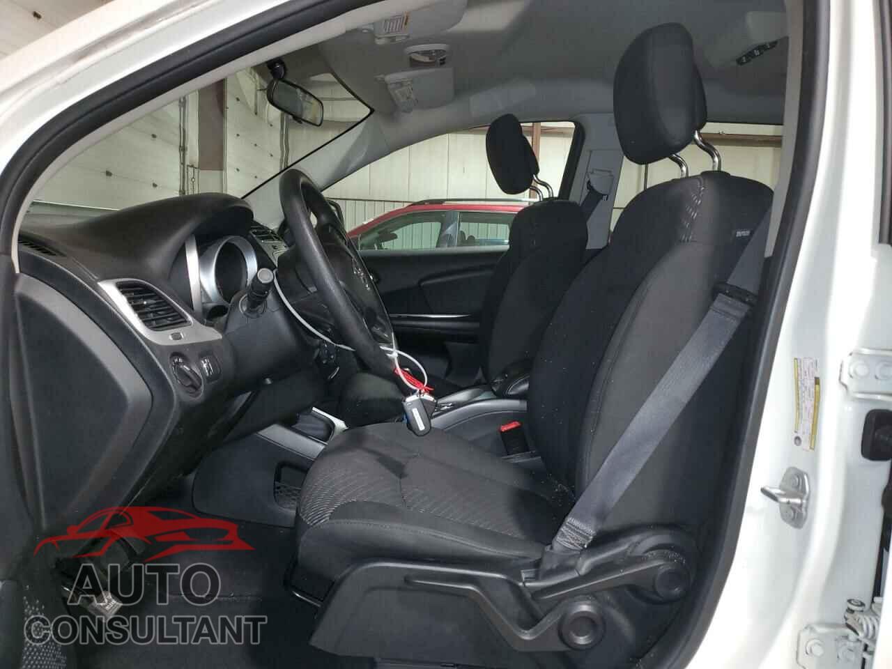 DODGE JOURNEY 2017 - 3C4PDCAB9HT708069