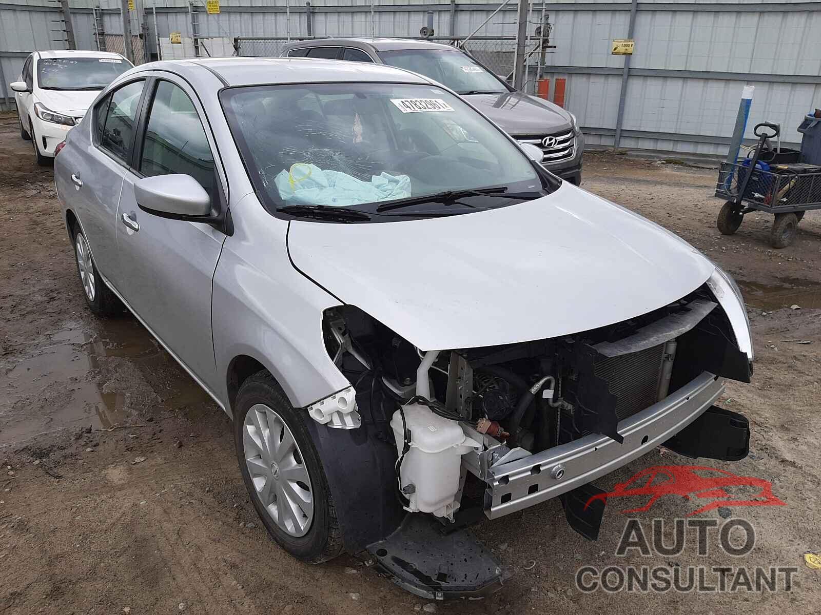 NISSAN VERSA 2019 - 3N1CN7AP2KL804389
