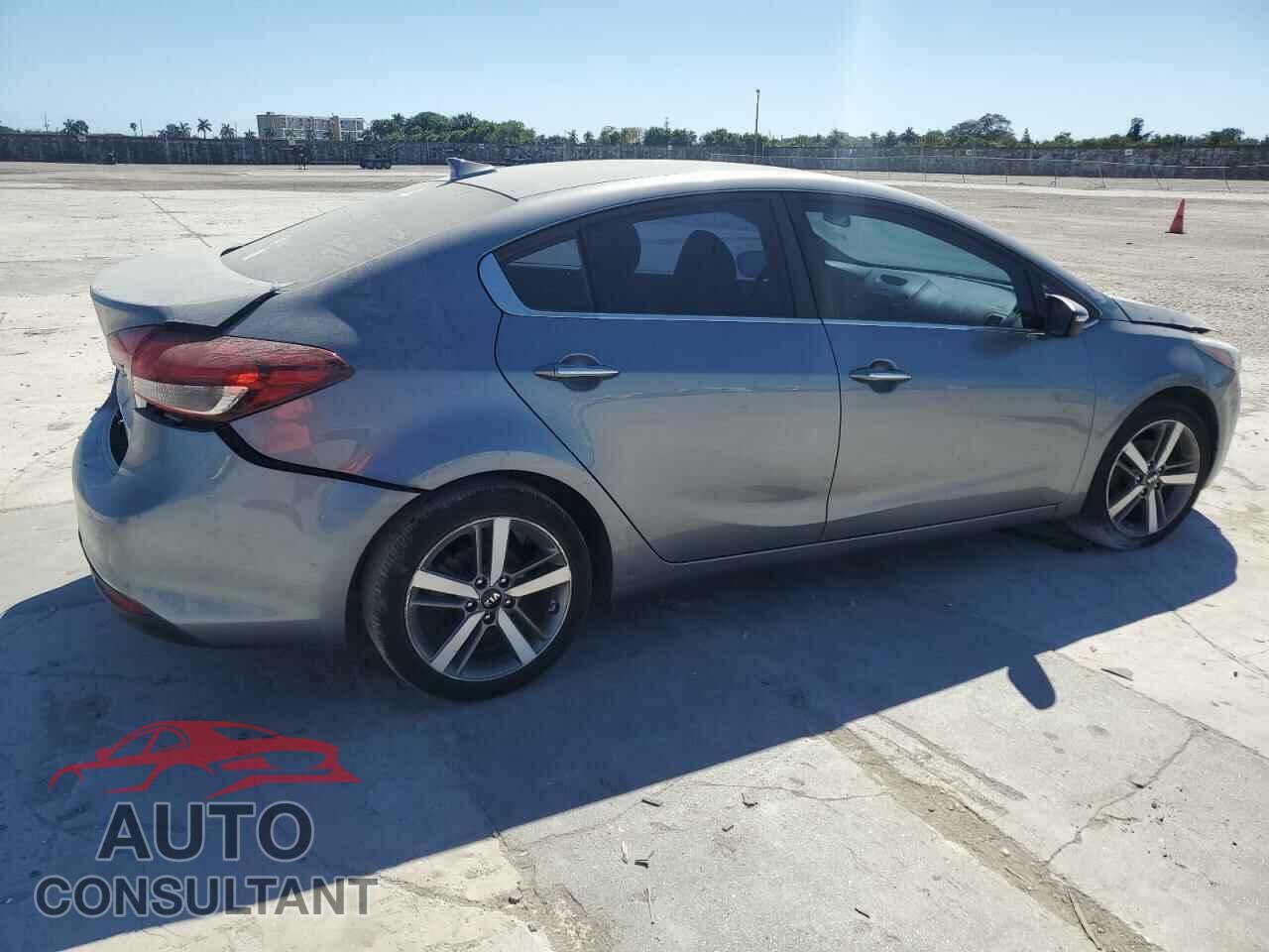 KIA FORTE 2017 - 3KPFL4A87HE005583