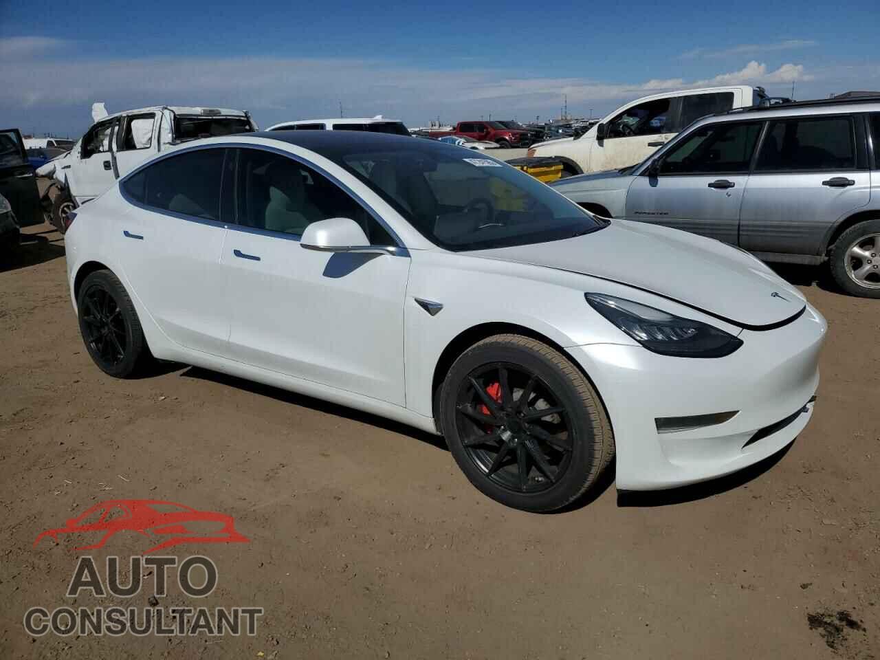 TESLA MODEL 3 2018 - 5YJ3E1EBXJF082286