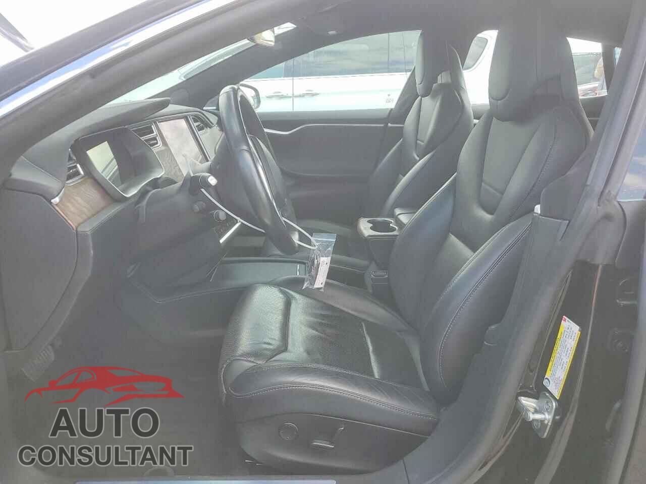 TESLA MODEL S 2017 - 5YJSA1E11HF182012