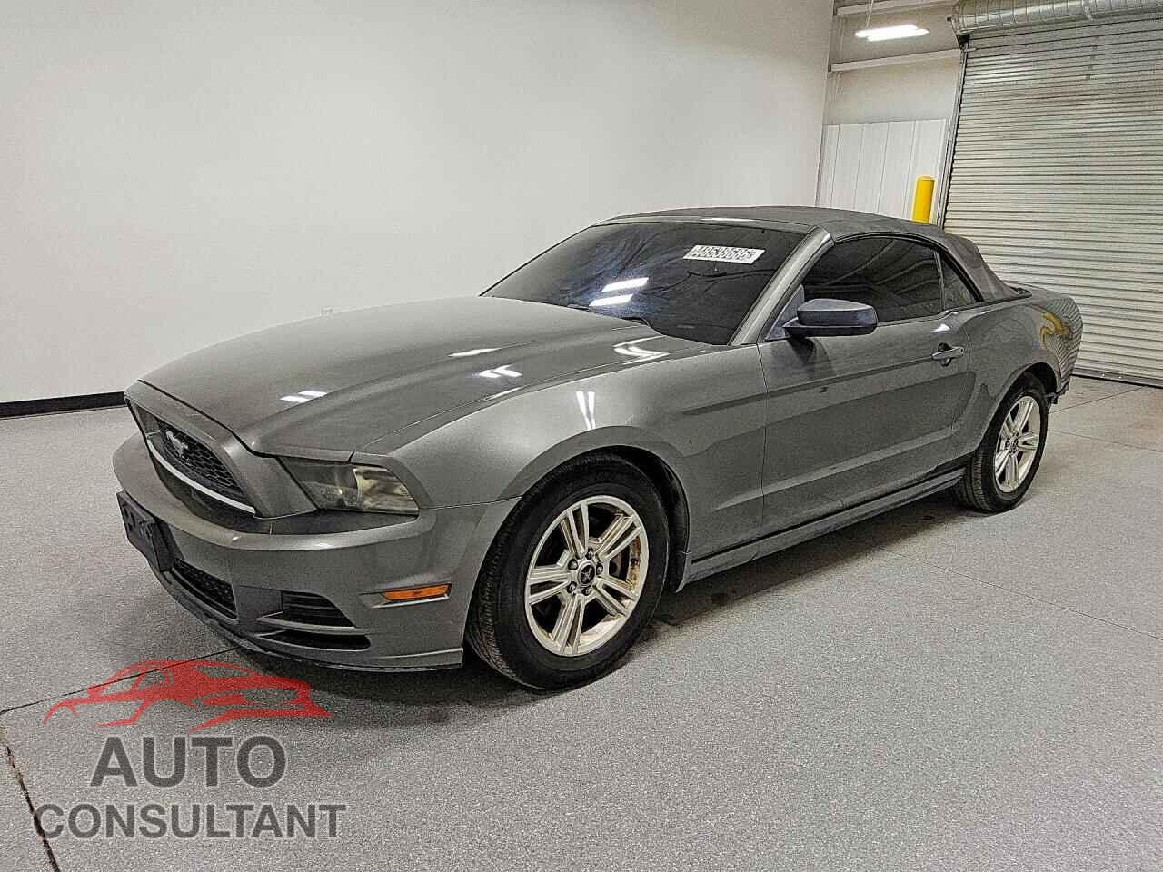 FORD MUSTANG 2013 - 1ZVBP8EM2D5209678
