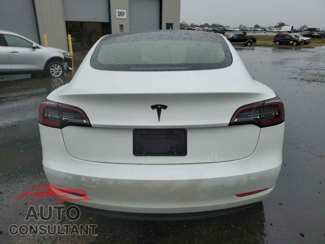 TESLA MODEL 3 2023 - 5YJ3E1EA1PF453089